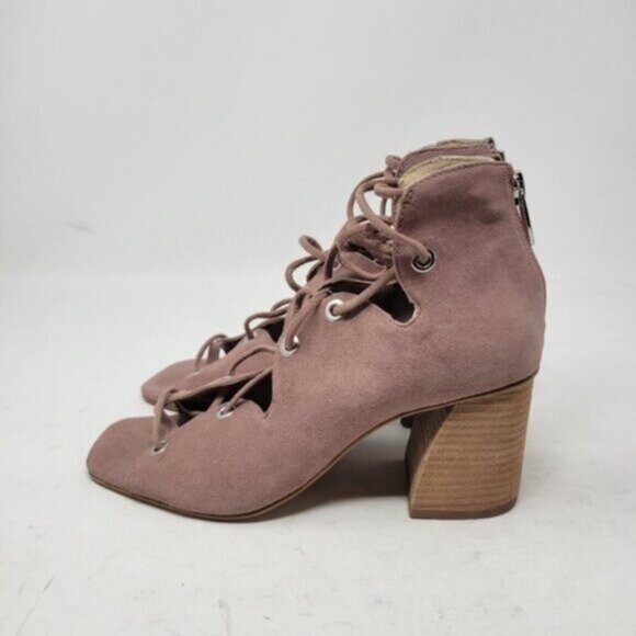 Vince Camuto | Nahara Leather Lace up Stacked Heel Shoes Blush Pink - Picture 8 of 13